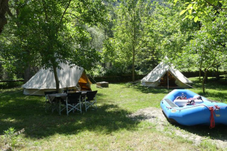 zodiac y camping