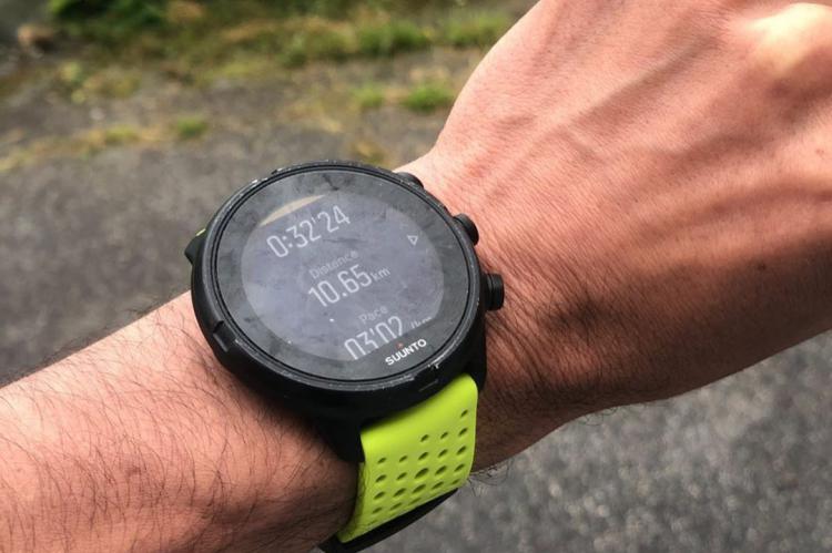 Kilian Jornet ya vuela en llano a ritmo de Bekele y Kipchoge
