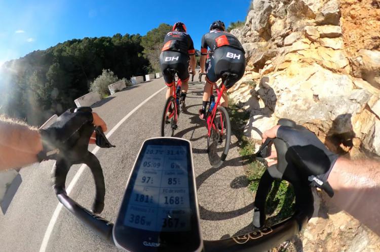 Garmin se apunta al proyecto Con(vivir) para fomentar la seguridad vial del ciclista en España