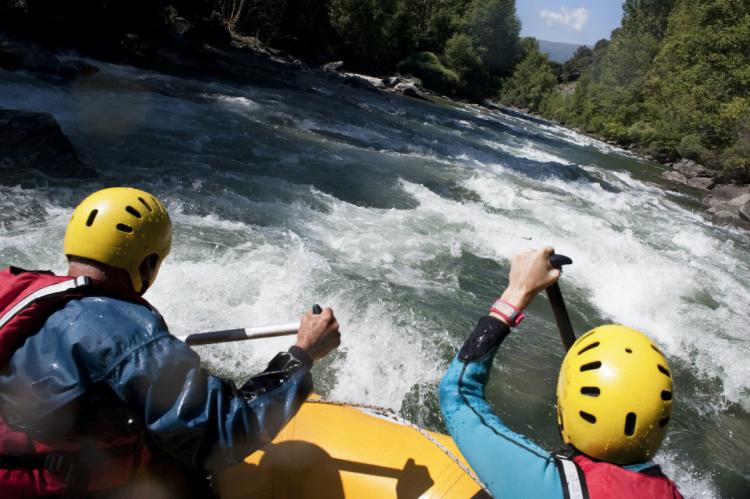 El Pirineo de Cataluña en "modo verano”. Disfrútalo dentro del agua