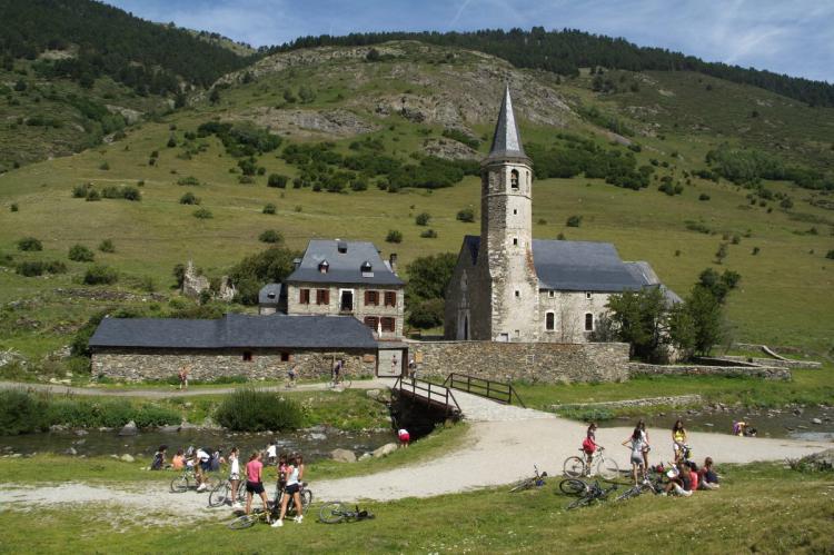 Desconecta este verano en Baqueira Beret: Aventura, BTT, Senderismo, naturaleza y mucho más