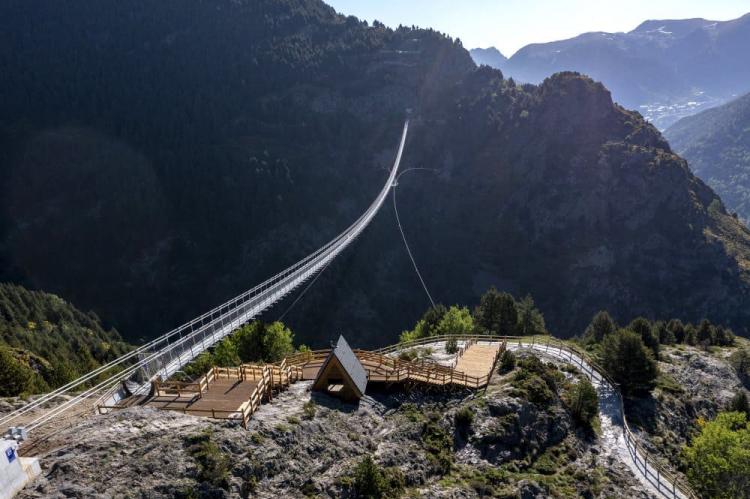 Puente Tibetano de Canillo