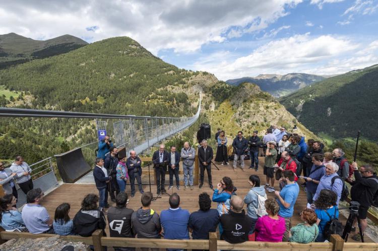 Presentación del Puente Tibetano de Canillo