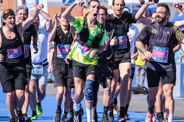 Álex Roca, primer deportista con parálisis cerebral y una discapacidad del 76% en completar la Maratón de Barcelona