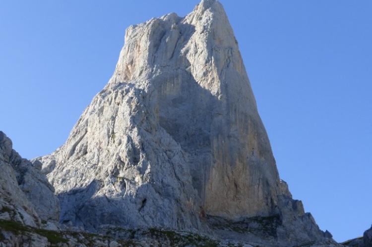 Trekking en los Picos de Europa. Circular del Macizo Central