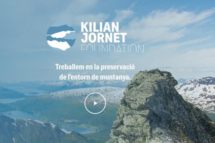 Kilian Jornet presenta su fundación para proteger las montañas que tanto ama