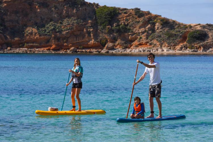 Este verano, disfruta de los deportes de agua gracias al servicio de alquiler por días de Decathlon