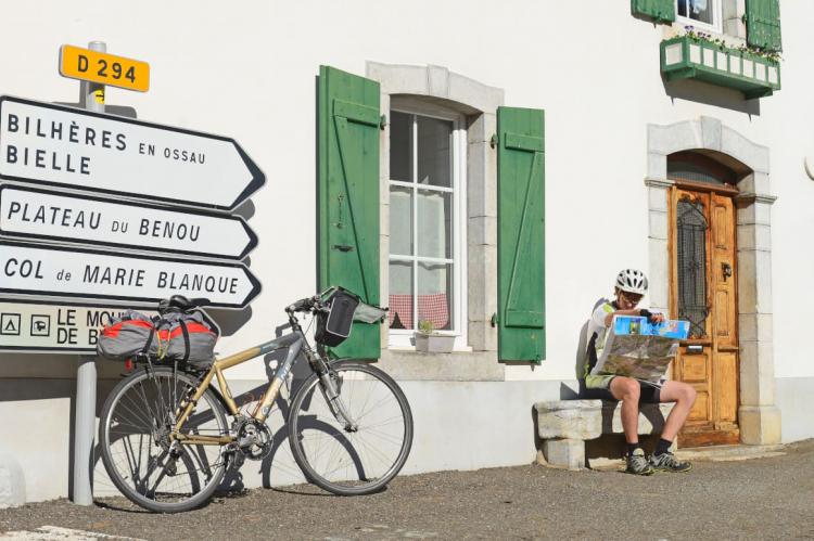 Nace la guía "Los Pirineos en bicicleta": Más de 70 rutas y ascensos por el Pirineo francés