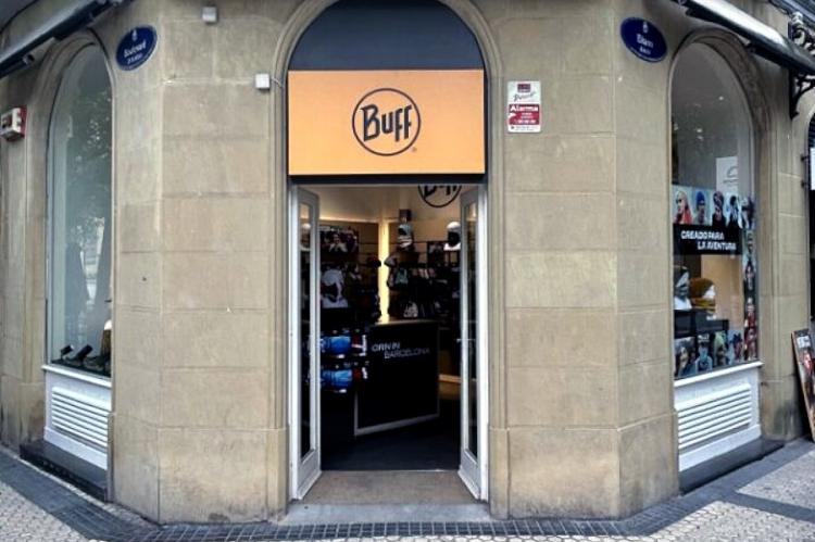 La tienda temporal de BUFF® vuelve a abrir sus puertas en San Sebastián