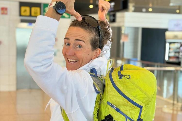 La trailrunner Núria Picas corre la carrera de su vida en el aeropuerto para pillar al ladrón de su mochila