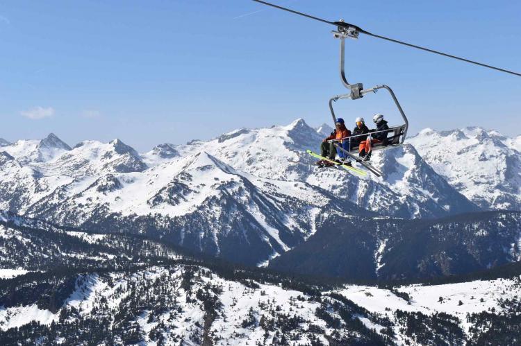 Las reservas de última hora y el tiempo condicionarán que el Pirineo cuelgue el cartel de “completo”por Semana Santa