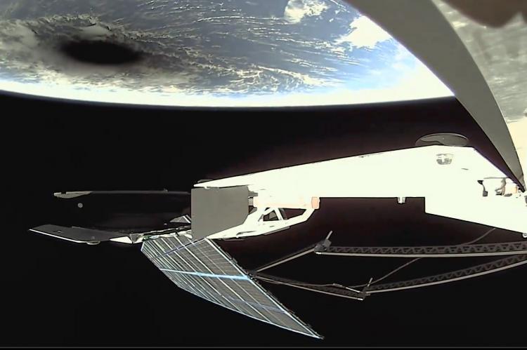 El eclipse desde las alturas: Starlink nos brinda una vista inolvidable