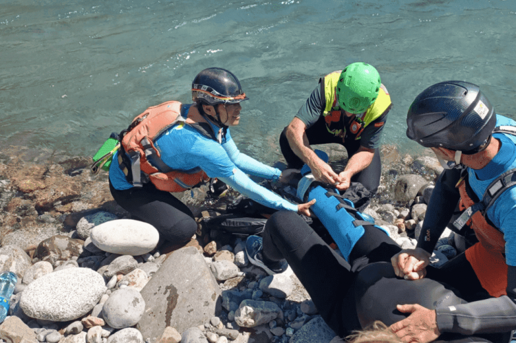 Fin de semana con 11 rescates en el Pirineo y Prepirineo aragonés por  nieve y aludes
