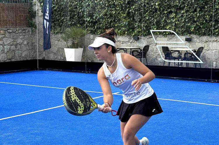 Mejora tu juego de pádel: cinco tips clave