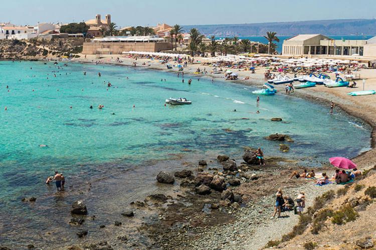 Tabarca: El Secreto Mejor Guardado del Mediterráneo