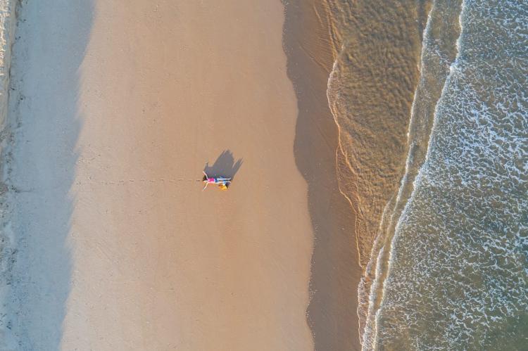 Bajo el manto del Atlántico te descubrimos el encanto intemporal de la Costa de la Luz