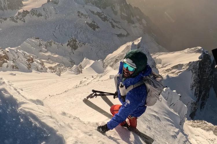 Esquían las cuatro caras del Mont Blanc en menos de 24 horas