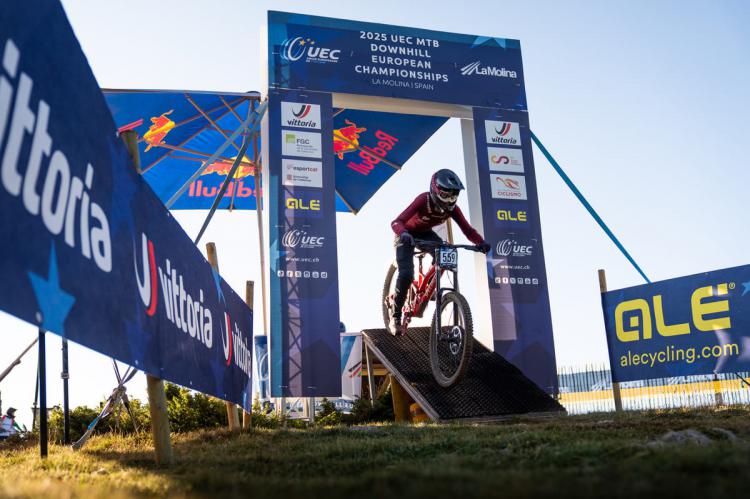 Arrancan los Europeos de Descenso BTT 2025 en La Molina con máxima emoción