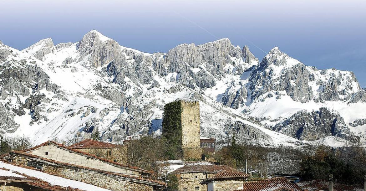 Camaleño: teleférico, rutas y tradición en la vertiente cántabra de los Picos de Europa